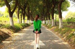 杭州風(fēng)景名勝甚多，你知道有哪些名人撰寫的對聯(lián)呢？